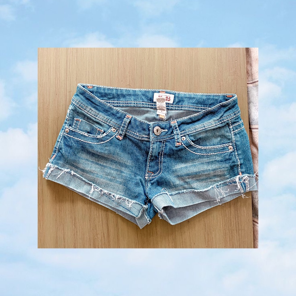 Distressed denim short-shorts